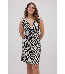 Vestido corto Ysabel Mora de tirantes anchos